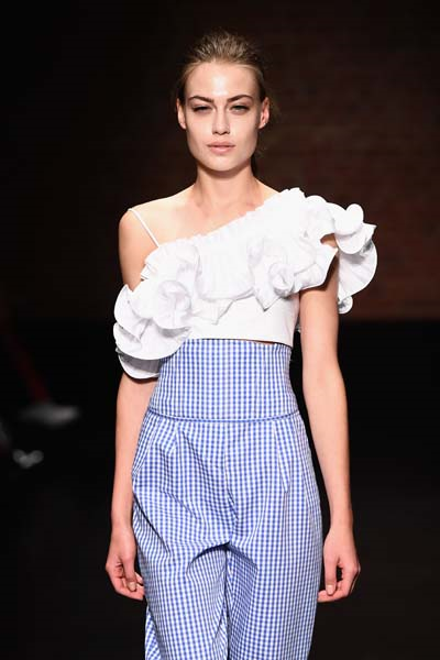 SUDIETUZDA FIRFIRLARIN DANSI