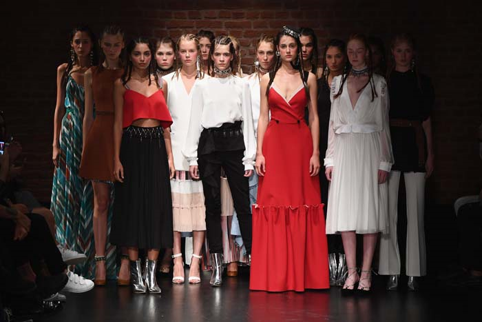 KARADENİZİN HAREKETLİ VE DOĞAL KADINLARI