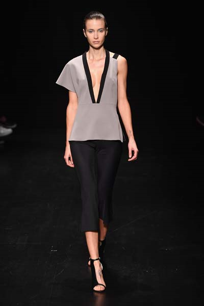 DOGAY CAN DEFİLESİ