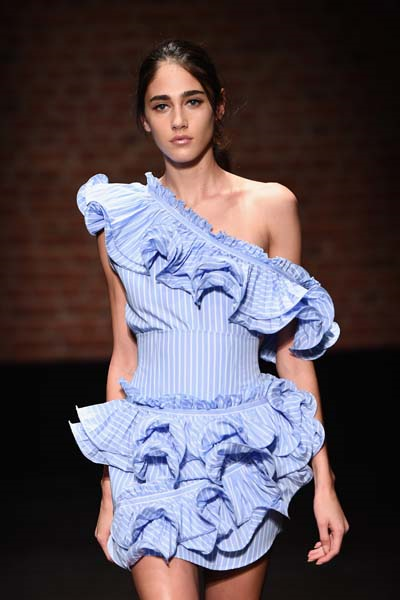 SUDIETUZDA FIRFIRLARIN DANSI