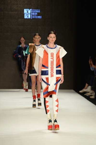 YENİ NESİL TASARIMCILARIN AYAK SESLERİ