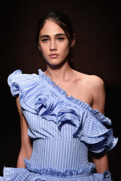 SUDIETUZDA FIRFIRLARIN DANSI