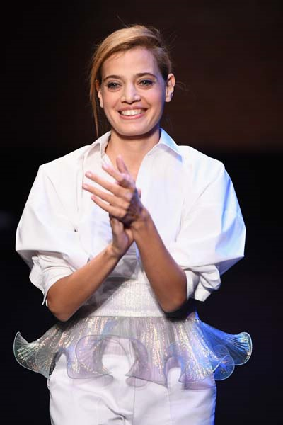 SUDIETUZDA FIRFIRLARIN DANSI