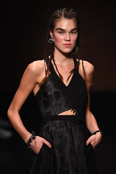 KARADENİZİN HAREKETLİ VE DOĞAL KADINLARI