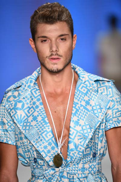 ÖZGÜR ERKEK GİYİM KOLEKSİYONU