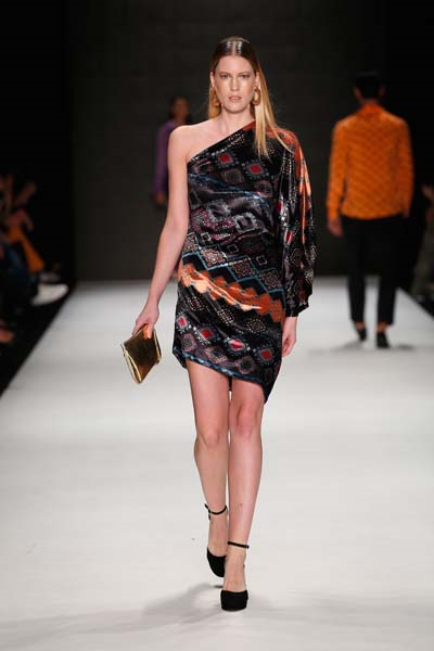 ATIL KUTOĞLUNDAN LÜKSE MODERN YORUM