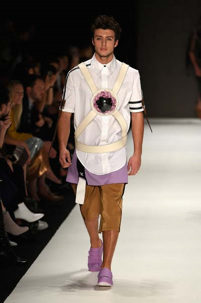 YENİ NESİL TASARIMCILARIN AYAK SESLERİ