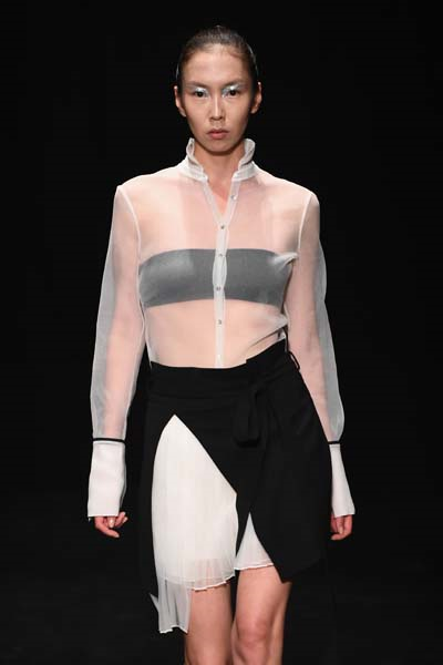 DOGAY CAN DEFİLESİ