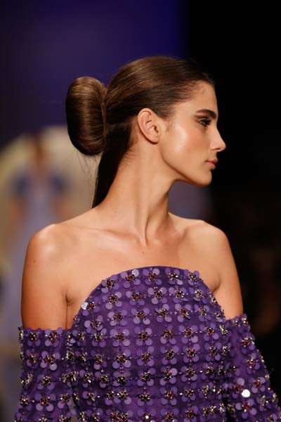  ÖZGÜR MASURDAN COUTURE KOLEKSİYON