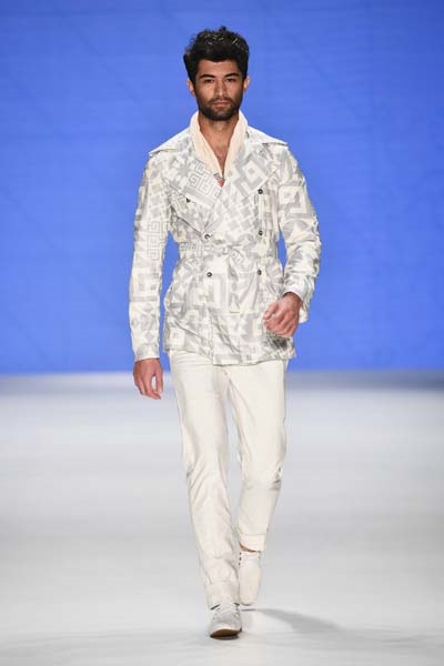 ÖZGÜR ERKEK GİYİM KOLEKSİYONU