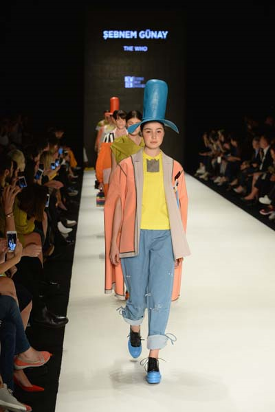 YENİ NESİL TASARIMCILARIN AYAK SESLERİ