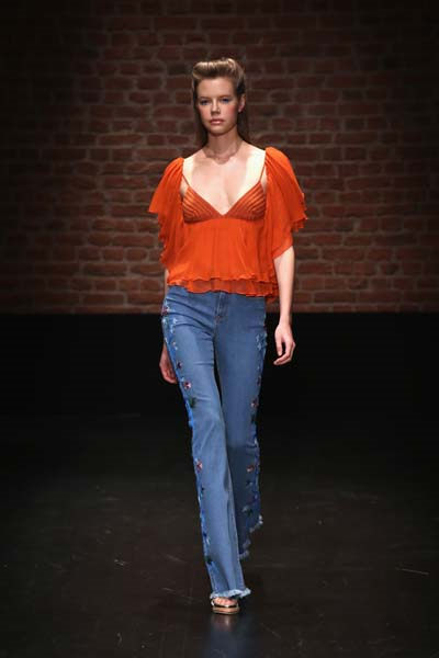 MELTEM ÖZBEKTEN EGZOTİK DESENLER