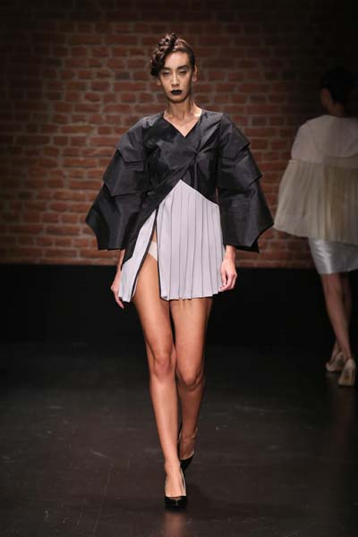 MBFWI SON GÜNÜNÜN İLK DEFİLESİ