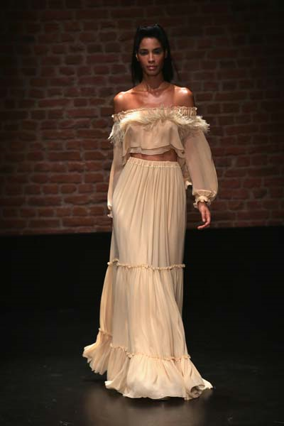 MELTEM ÖZBEKTEN EGZOTİK DESENLER