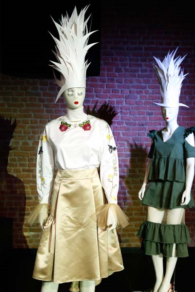  MEHTAP ELAİDİNİN SEVGİLİ GÜNLÜK KOLEKSİYONU