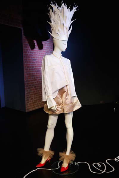  MEHTAP ELAİDİNİN SEVGİLİ GÜNLÜK KOLEKSİYONU