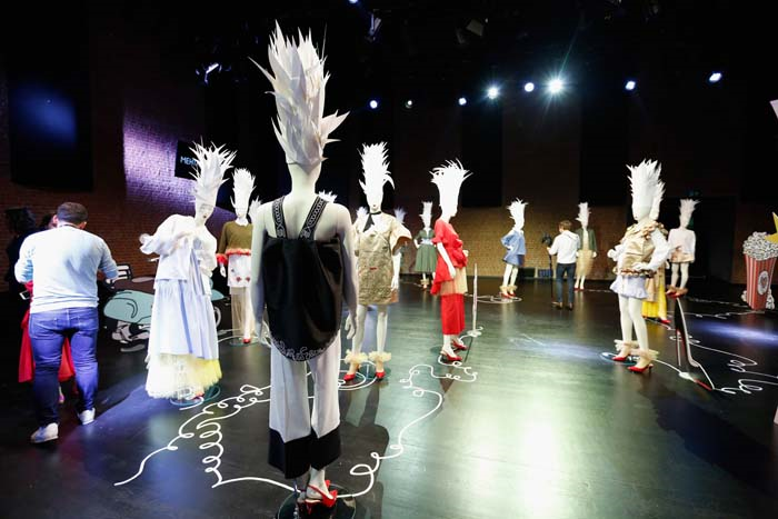  MEHTAP ELAİDİNİN SEVGİLİ GÜNLÜK KOLEKSİYONU