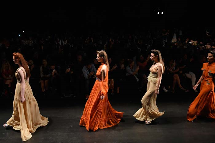 MELTEM ÖZBEKTEN EGZOTİK DESENLER