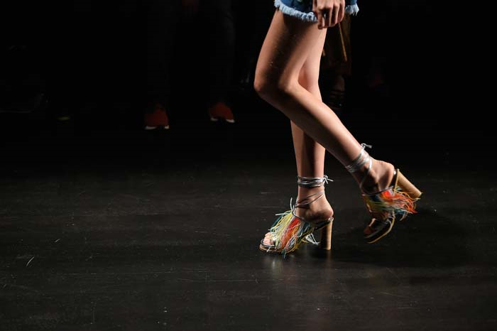 MELTEM ÖZBEKTEN EGZOTİK DESENLER