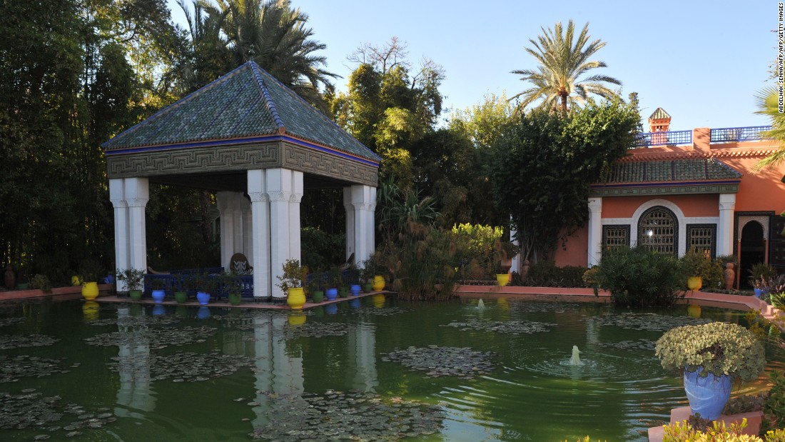 YVES SAINT LAURENT MÜZESİ