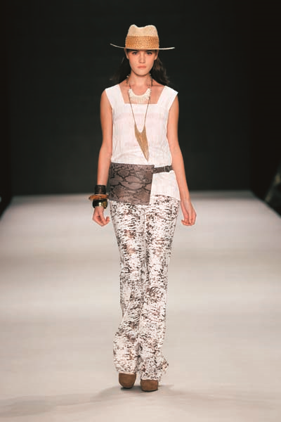 MERCEDES-BENZ FASHION WEEK ISTANBUL 2017 İLKBAHAR-YAZ KOLEKSİYONLARI