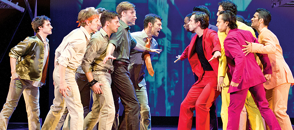 BROADWAY’İN ÜNLÜ MÜZİKALİ    BATI YAKASININ HİKAYESİ GELİYOR  