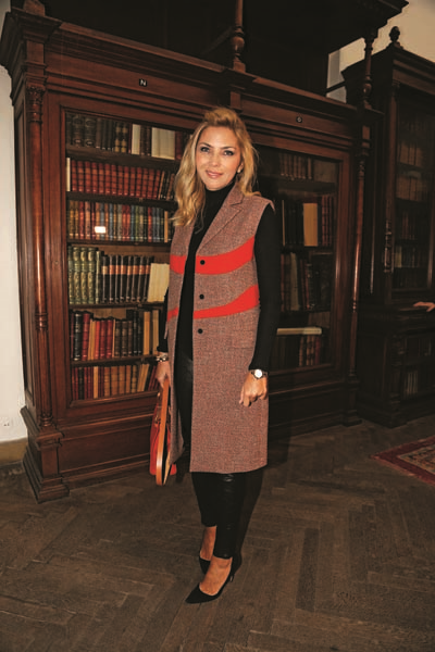 EPOS 7 DERNEĞİ’NDEN ÇOCUKLARA MÜZEYİ  SEVDİREN KİTAP