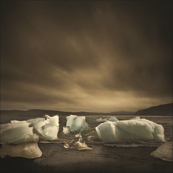 CONTEMPORARY ISTANBUL BAŞLADI