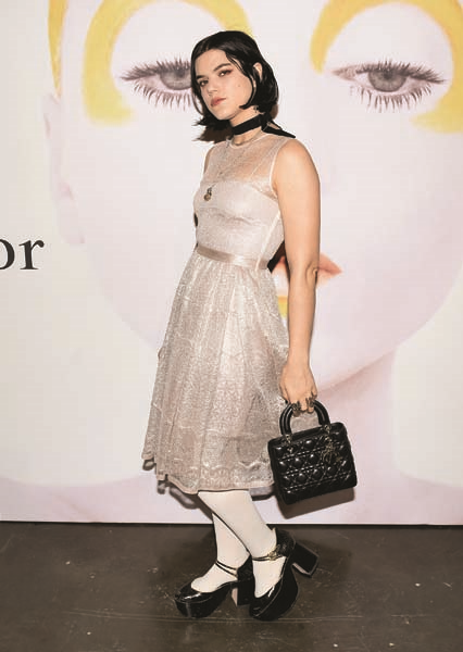 DİOR’DAN RENKLERİN SANATI