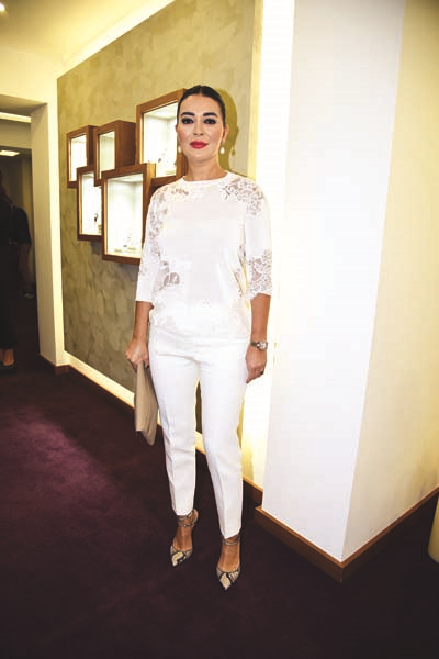 YENİ KOLEKSİYONDA MÜCEVHERLERİN IŞILTISI