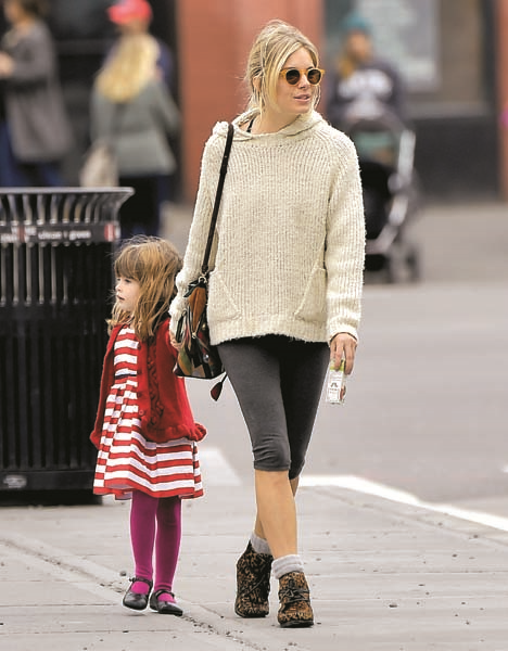 TARZINI BAŞTAN YARATAN SIENNA MILLER ARTIK DAHA FEMİNEN