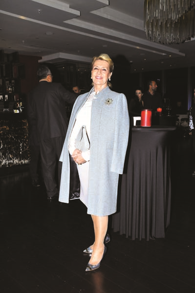 UNUTULMAZ ŞARKILAR ÇOCUKLARA UMUT OLDU