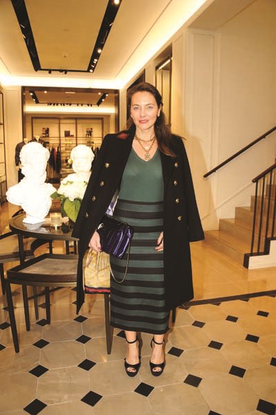 TANITIM DAVETİNDE BAHAR ESİNTİSİ