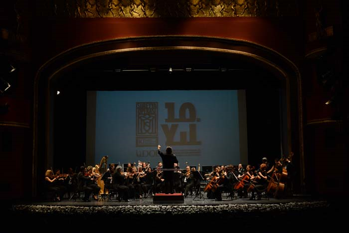 SÜREYYA OPERA SAHNESİ KAPILARINI AÇTI