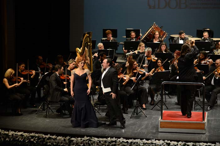 SÜREYYA OPERA SAHNESİ KAPILARINI AÇTI