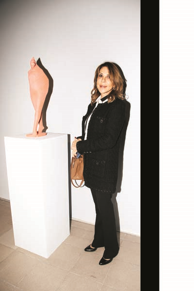 ELGİZ MÜZESİ’NDE SIRADIŞI  HEYKELLER 