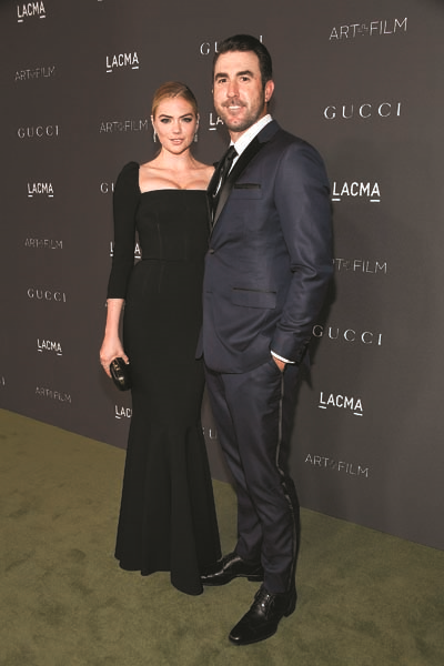 MÜZEDE YILDIZLI GECE