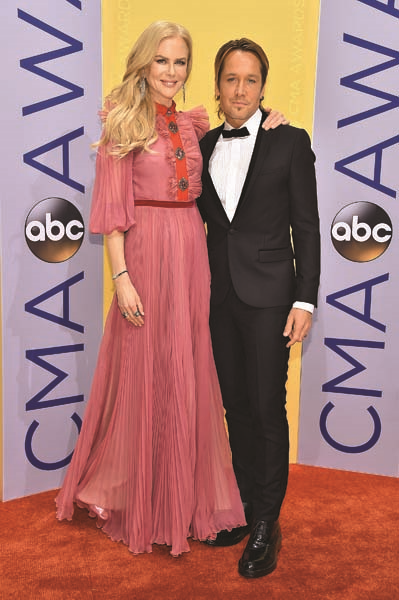 COUNTRY MÜZİK ÖDÜLLERİ’NDE BEYONCE’DEN SÜRPRİZ ŞOV