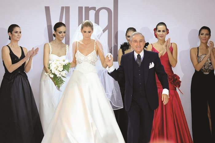 VURAL GÖKÇAYLI’DAN “ANADOLU MEDENİYETLERİNDEN İZLER” KOLEKSİYONU