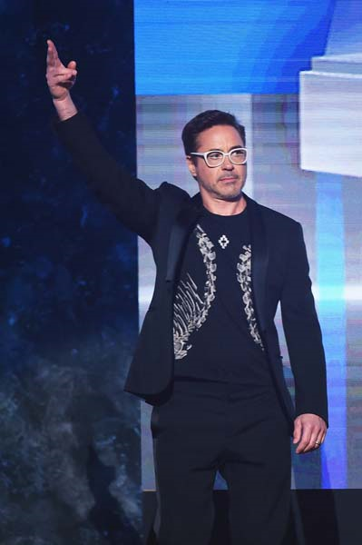 AMERİKAN MÜZİK ÖDÜLLERİ SAHİPLERİNİ BULDU