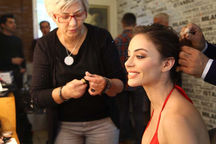 LEONARDO DICAPRIONUN ESKİ SEVGİLİSİ İSTANBULDAYDI