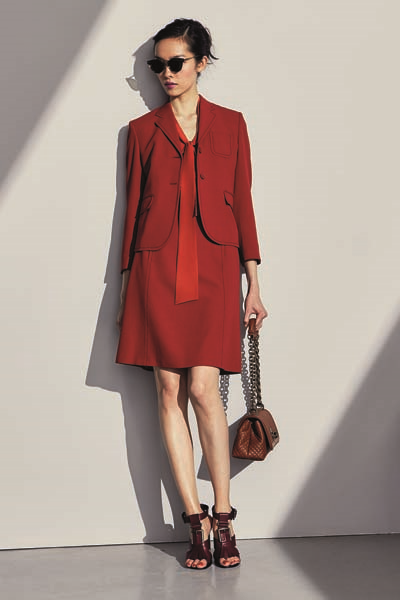 BOTTEGA VENETA 2017YE GÖZ KIRPIYOR