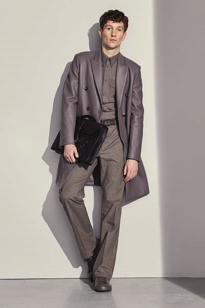 BOTTEGA VENETA 2017YE GÖZ KIRPIYOR