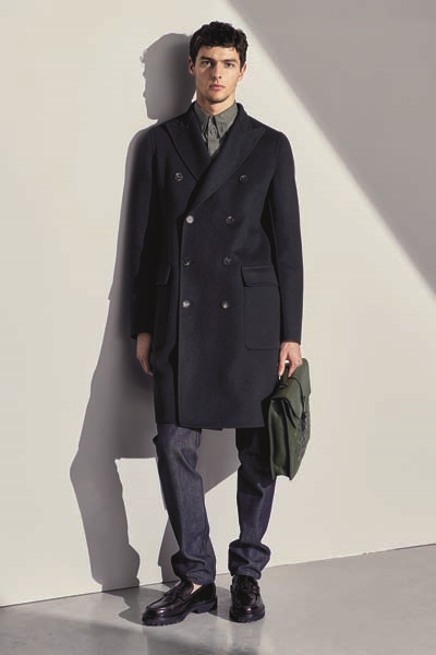 BOTTEGA VENETA 2017YE GÖZ KIRPIYOR