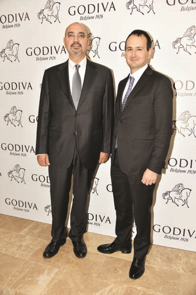 ESERLE KUTLANAN 90. YAŞ SANAT ZAMANI