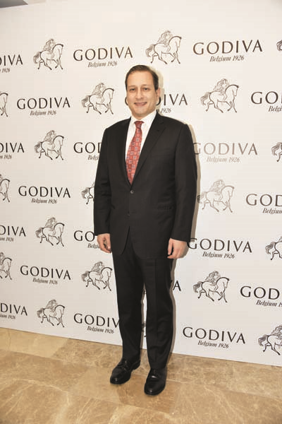 ESERLE KUTLANAN 90. YAŞ SANAT ZAMANI