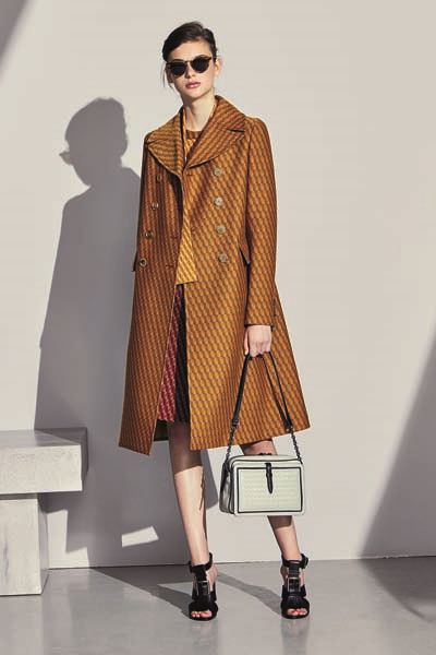 BOTTEGA VENETA 2017YE GÖZ KIRPIYOR