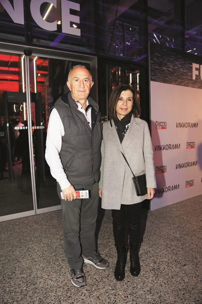 ÇILGIN GÖSTERİ FUERZA BRUTA  BİR KEZ DAHA BÜYÜLEDİ 