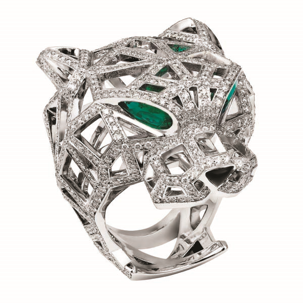 HÜLYA KALYONCU LÜKSLERİNİ ANLATTI 