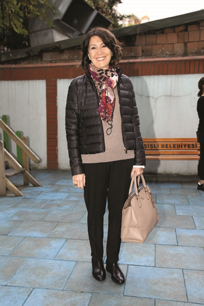 TİYATRONUN USTALARI ÖĞRENCİLERLE BULUŞTULAR